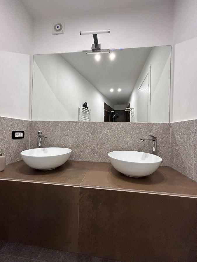 La Suite Del Centro Storico Napoli Bagian luar foto