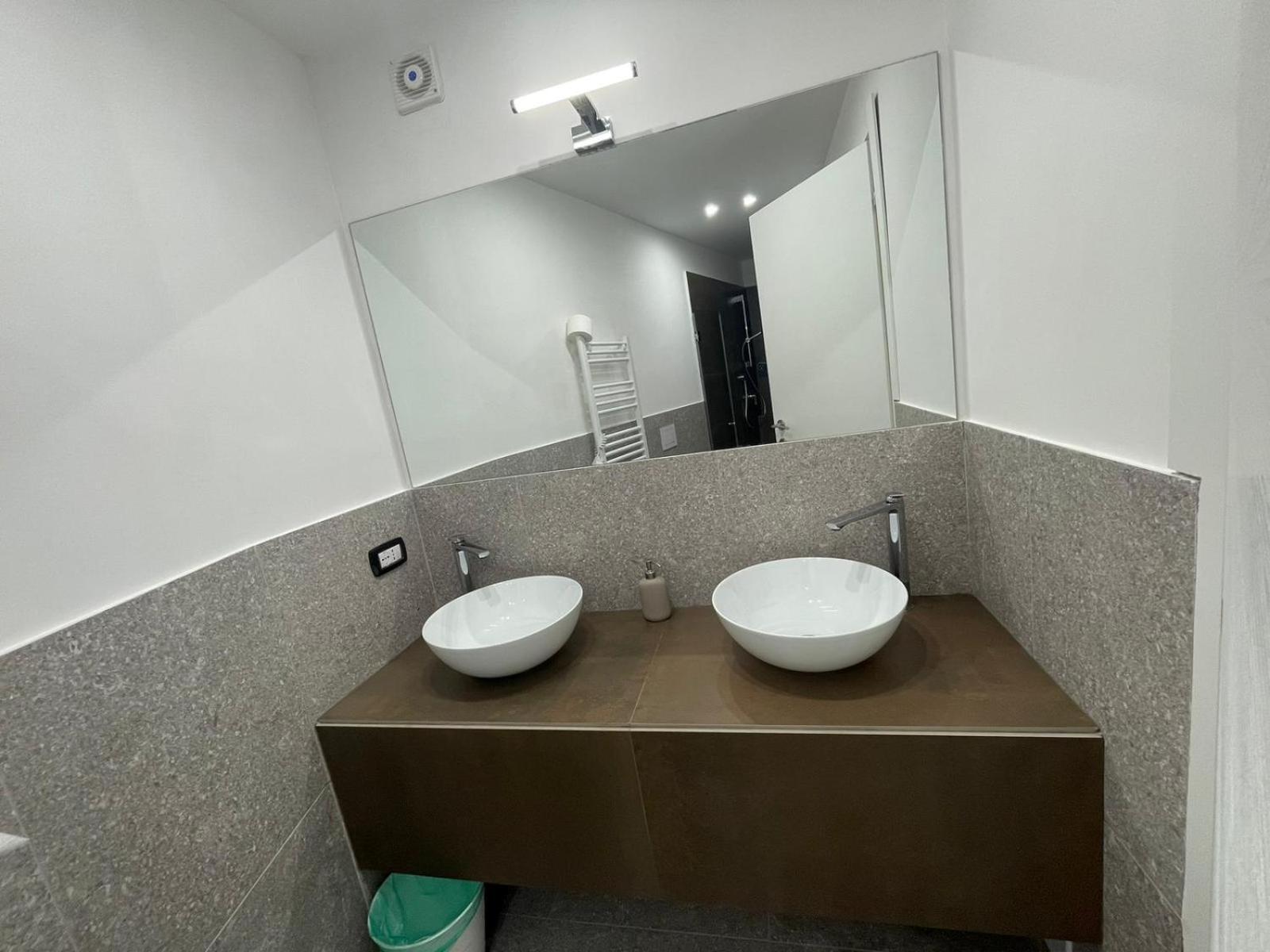 La Suite Del Centro Storico Napoli Bagian luar foto