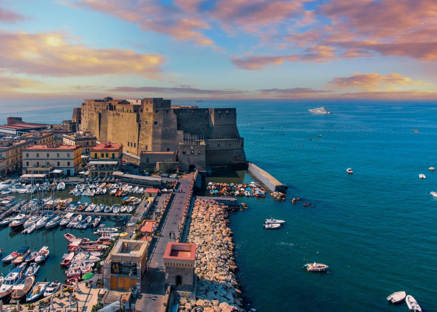 La Suite Del Centro Storico Napoli Bagian luar foto